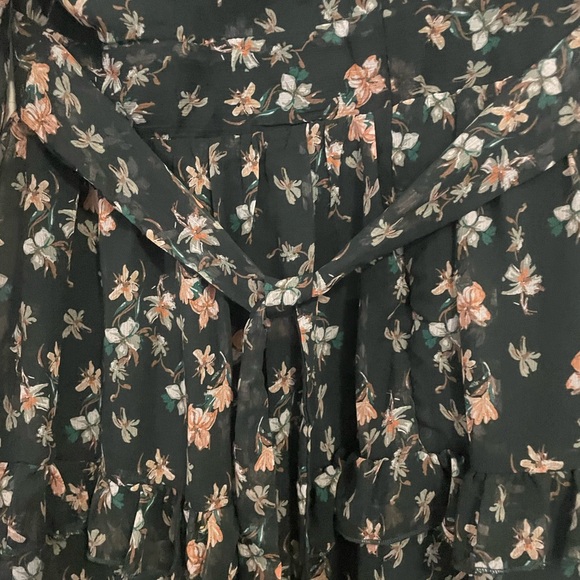 Lulu's Floral Green Midi Dress - Picture 4 of 10